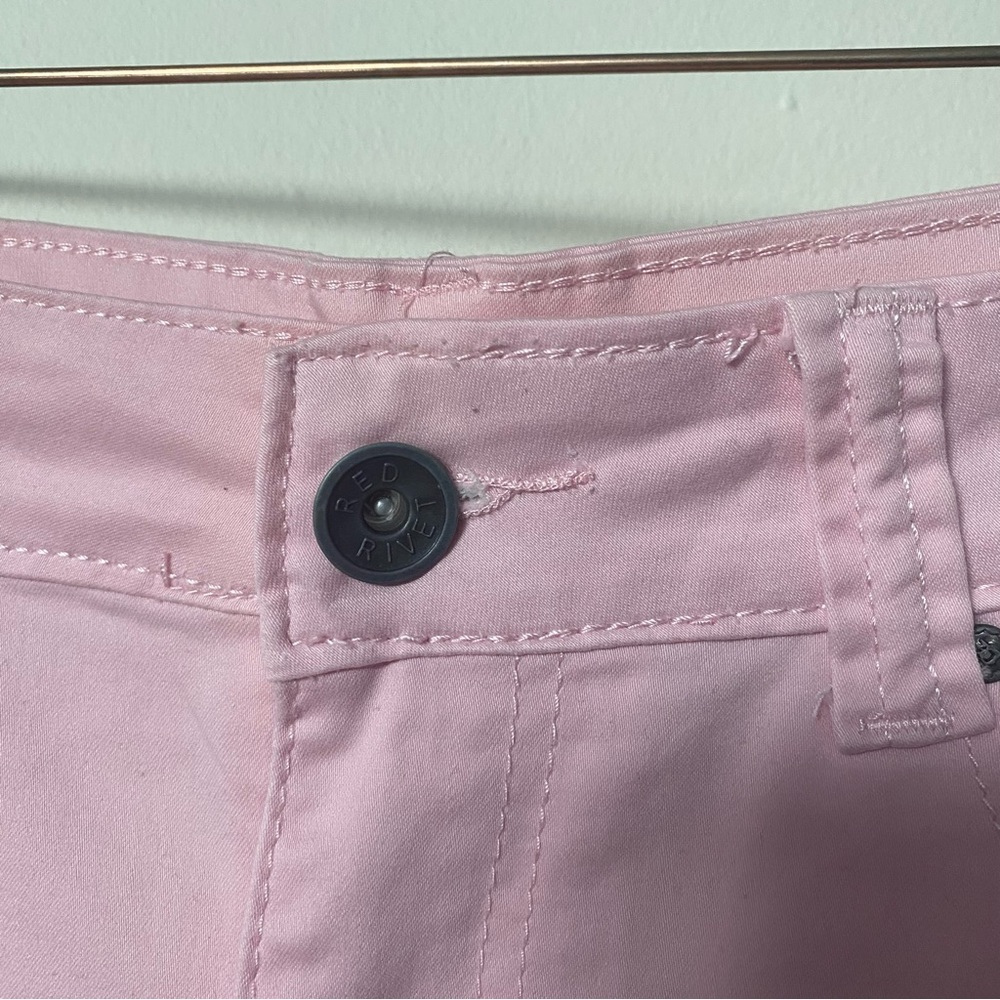 Red Rivet Bermuda shorts - Picture 2 of 5